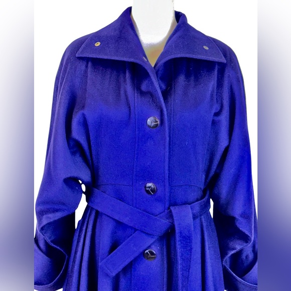 PIAZZA SEMPIONE WOOL/CASHMERE EXTRA LONG COAT IN NAVY - Picture 3 of 12